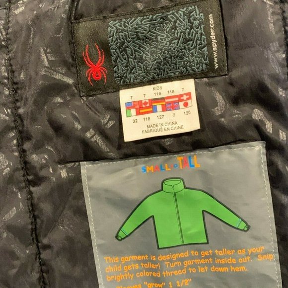 New with tags, authentic
SPYDER Active Sports Kids Jacket Mini Challenger - Picture 3 of 12